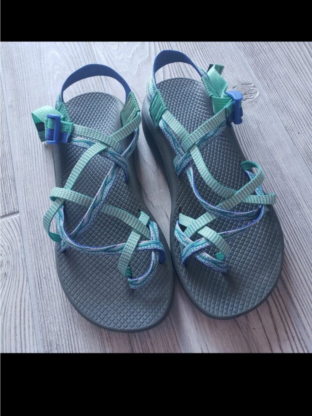 Women’s Chaco ZX/2 variant strapped sandals, size 9